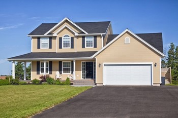 New driveway by Georgia's Best Asphalt